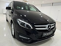 Mercedes Benz B180 Style R16 LED BI Revcam 2015 Purple